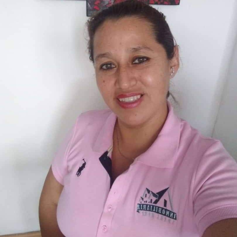 Melina Ordoñez asesora inmobiliaria en Cancún